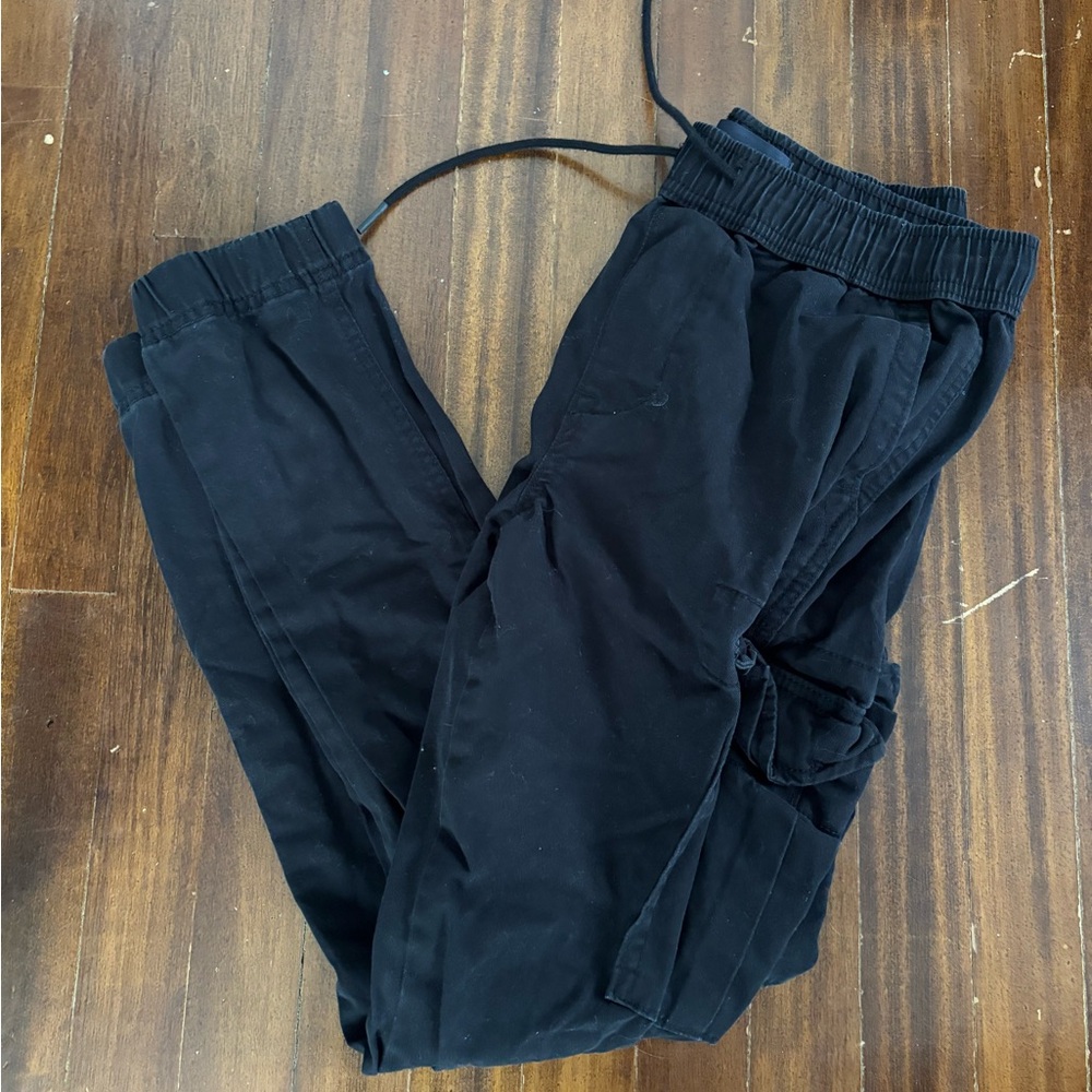 Aeropostale Black Cargo Joggers with Elastic Waist